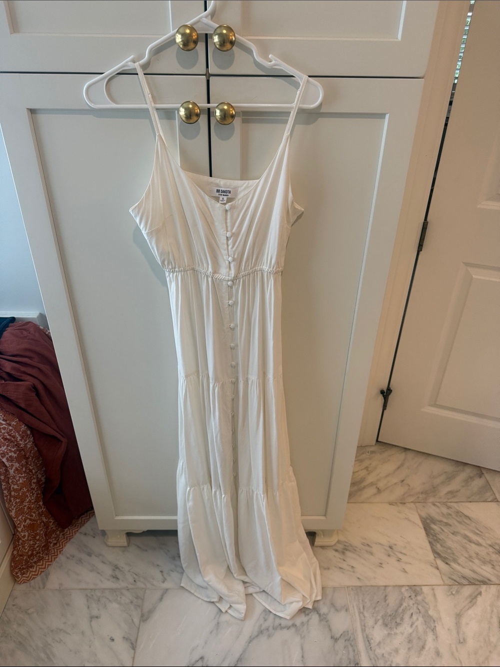 BB Dakota by Steve Madden Cream Button-Front Spaghetti Strap Maxi Dress